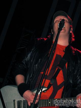 Image: fall-out-boy-hey-...572844706-bebde7.jpg